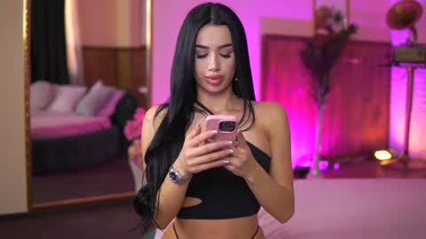 jenna_day online show from 30, 1, 2025