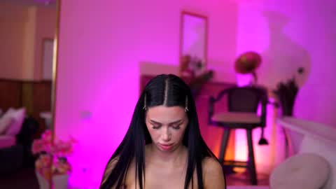 jenna_day online show from 10, 2, 2025