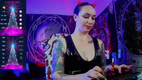 Snapshot of jennalovvee chatting on 10, 12, 2024 Mrs. Jenna online show from 10, 12, 2024