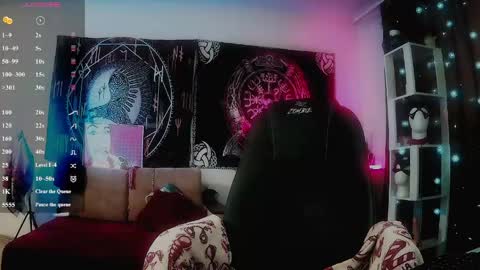 Snapshot of jennalovvee chatting on 8, 5, 2026 Mrs. Jenna online show from 8, 5, 2026