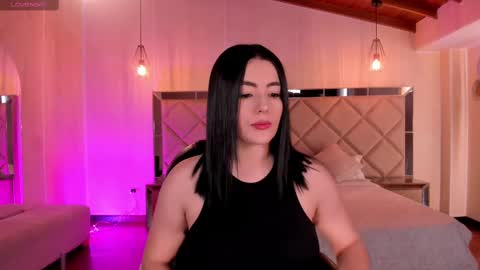 Snapshot of jennaolson chatting on 1, 10, 2025 Jenna Olson online show from 1, 10, 2025