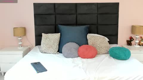 jenner_madison online show from 5, 1, 2026