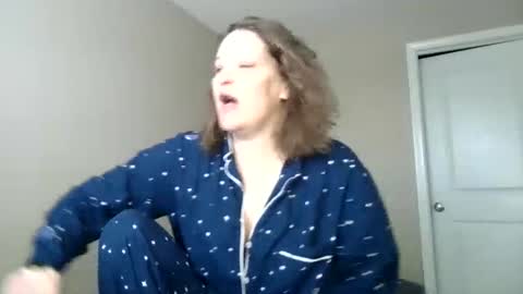 Snapshot of jennibean6996 chatting on 11, 1, 2025 Jennibean6996 online show from 11, 1, 2025