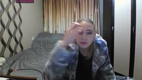 JenniDeep online show from 5, 3, 2026