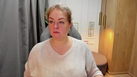 Jennifer online show from 20, 1, 2025