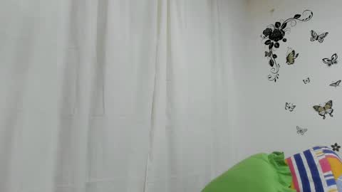 Snapshot of jenniferloveyou chatting on 3, 12, 2024 jenniferloveyou online show from 3, 12, 2024