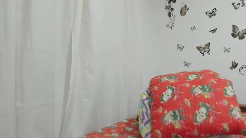 Snapshot of jenniferloveyou chatting on 31, 12, 2024 jenniferloveyou online show from 31, 12, 2024