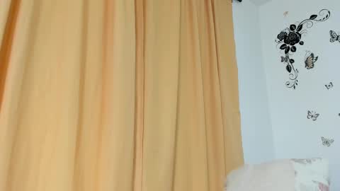 Snapshot of jenniferloveyou chatting on 9, 10, 2025 jenniferloveyou online show from 9, 10, 2025