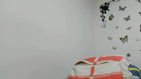 jenniferloveyou online show from 15, 4, 2026