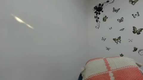 Snapshot of jenniferloveyou chatting on 20, 6, 2026 jenniferloveyou online show from 20, 6, 2026