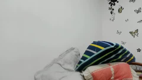 Snapshot of jenniferloveyou chatting on 12, 7, 2026 jenniferloveyou online show from 12, 7, 2026