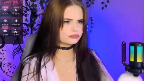 Snapshot of jenniferwandis77 chatting on 5, 3, 2025 Jenni online show from 5, 3, 2025