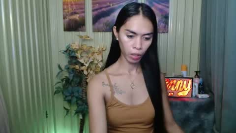 Snapshot of jenny20_xxx chatting on 27, 11, 2025 PRETTY JENNY online show from 27, 11, 2025