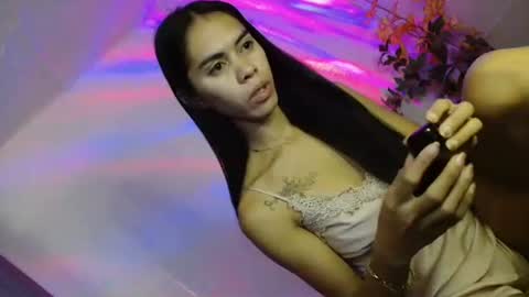 Snapshot of jenny20_xxx chatting on 14, 12, 2025 PRETTY JENNY online show from 14, 12, 2025