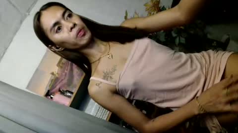 Snapshot of jenny20_xxx chatting on 17, 7, 2026 PRETTY JENNY online show from 17, 7, 2026