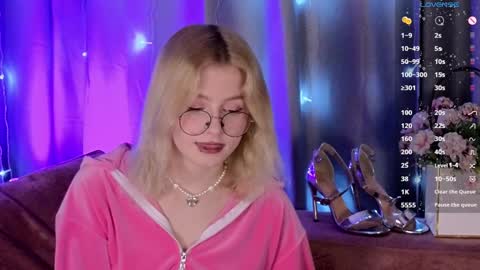 jenny_bunny_ online show from 9, 1, 2025