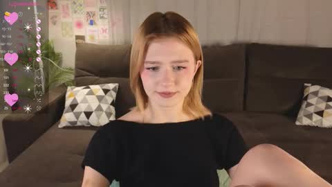 Snapshot of jenny_bunny_ chatting on 16, 9, 2025 jenny_bunny_ online show from 16, 9, 2025