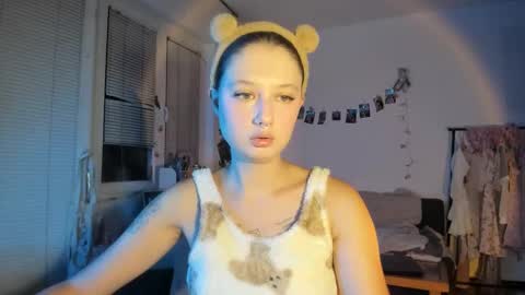 Snapshot of jenny_cox_love chatting on 2, 11, 2025 Jennifer Jenny Darling online show from 2, 11, 2025