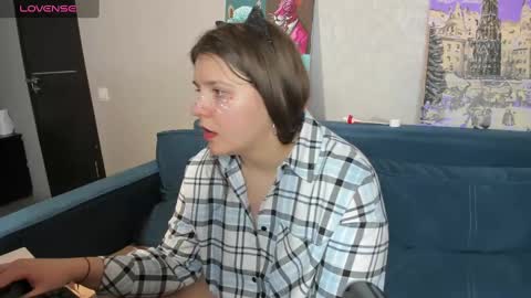 Snapshot of jenny_jimmy chatting on 28, 2, 2025 Jenny online show from 28, 2, 2025