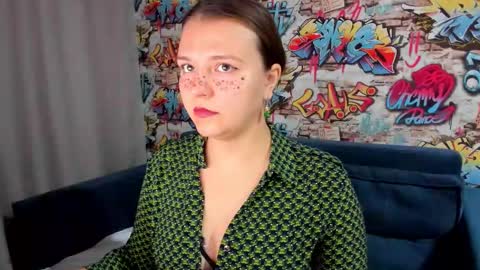 Snapshot of jenny_jimmy chatting on 14, 9, 2025 Jenny online show from 14, 9, 2025