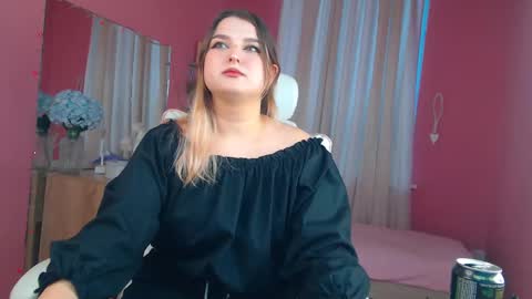 jenny_smitx online show from 8, 2, 2025