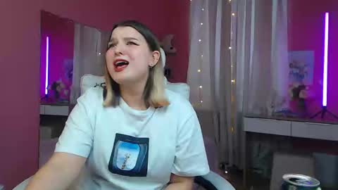 jenny_smitx online show from 22, 2, 2025