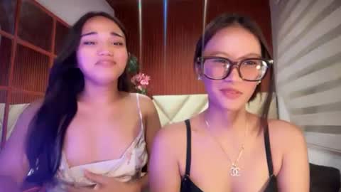 Snapshot of jenny_sweetgirlx chatting on 27, 6, 2026 jenny_sweetgirlx online show from 27, 6, 2026