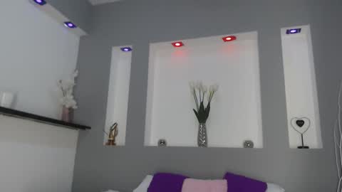 Snapshot of jenny_towers chatting on 24, 2, 2025 jenny_towers online show from 24, 2, 2025