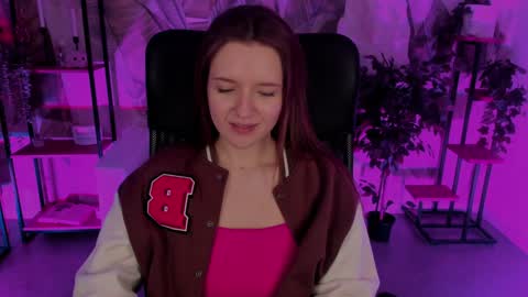 Jenny NO Nude online show from 19, 12, 2024