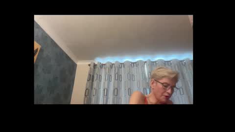 Snapshot of jennyhazel69 chatting on 2, 3, 2026 JennyHazel online show from 2, 3, 2026