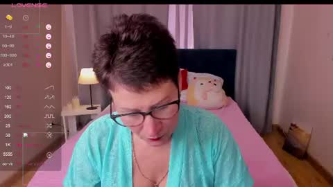 Snapshot of jennymons chatting on 21, 6, 2026 Jenny online show from 21, 6, 2026