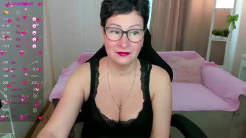 Snapshot of jennymons chatting on 27, 6, 2026 Jenny online show from 27, 6, 2026