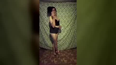 Snapshot of jennytravestisexy chatting on 2, 8, 2026 jennytravestisexy online show from 2, 8, 2026