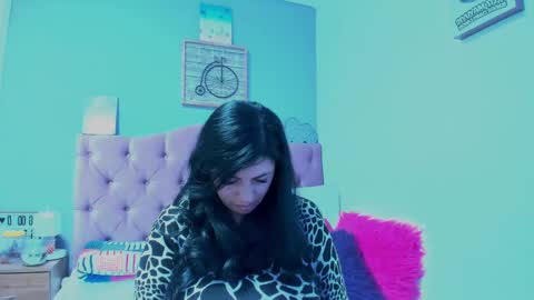 Snapshot of jennywatts_ chatting on 25, 2, 2025 Jenny online show from 25, 2, 2025