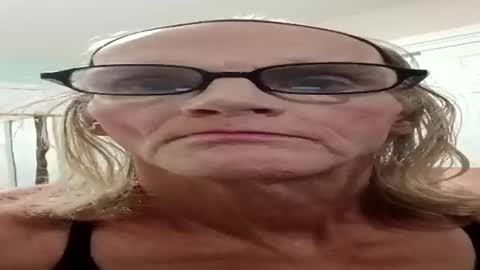 jennywomacks online show from 19, 7, 2026