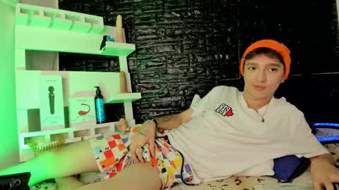 Snapshot of jeremy_salvatore_ chatting on 11, 3, 2025 jero independent model online show from 11, 3, 2025