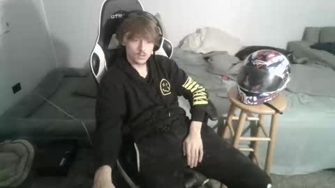 jerimiahslhong online show from 12, 11, 2025