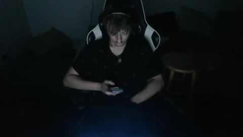 jerimiahslhong online show from 17, 11, 2025