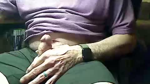 Snapshot of jerksnsquirts chatting on 18, 10, 2025 jerksnsquirts online show from 18, 10, 2025