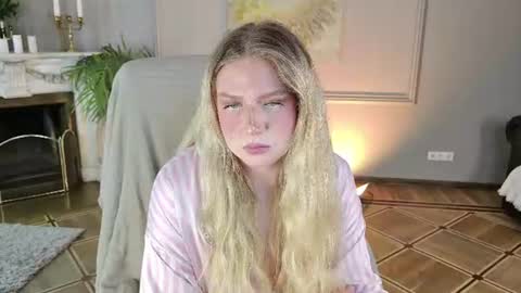 Snapshot of jes_solar chatting on 5, 7, 2026 jes_solar online show from 5, 7, 2026