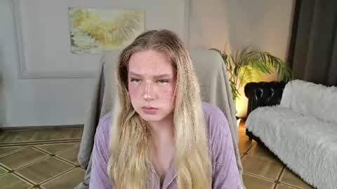 Snapshot of jes_solar chatting on 5, 7, 2026 jes_solar online show from 5, 7, 2026