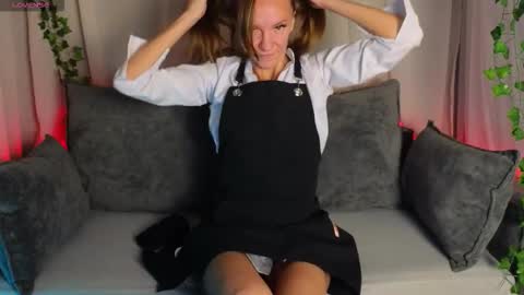 jesica_moon_peachy online show from 21, 9, 2025