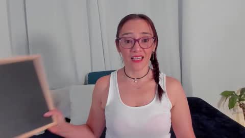 jessica herreraToday I will be your devil and you my victim online show from 26, 2, 2026