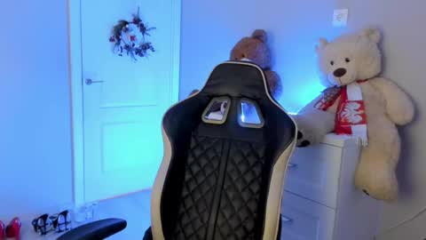 Snapshot of jess1ca_rabb1t chatting on 6, 12, 2024 jess1ca_rabb1t online show from 6, 12, 2024