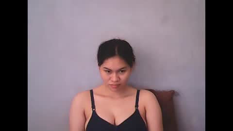 Snapshot of jessa_21 chatting on 12, 12, 2024 jessa_21 online show from 12, 12, 2024