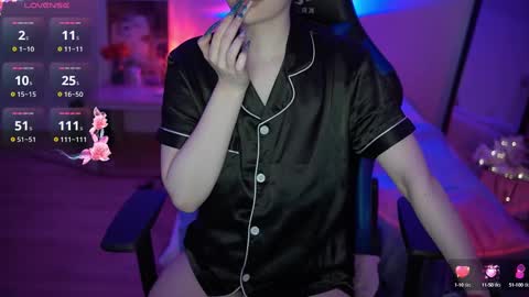  hello my name is Hanna  online show from 1, 3, 2025