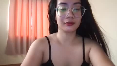 Snapshot of jessalicious_143 chatting on 28, 10, 2025 Jessa online show from 28, 10, 2025