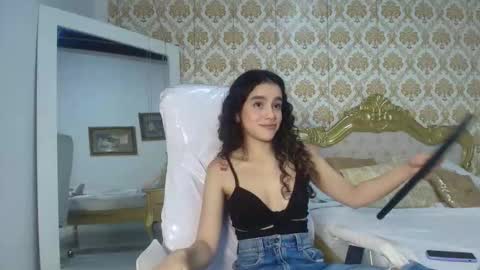 jessb_ online show from 8, 11, 2025