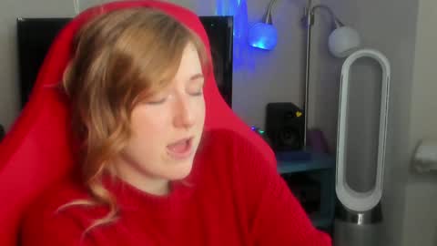 Snapshot of jessebangs chatting on 5, 2, 2025 Jesse online show from 5, 2, 2025