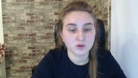 Snapshot of jessica_moul chatting on 22, 1, 2025 jessica_moul online show from 22, 1, 2025
